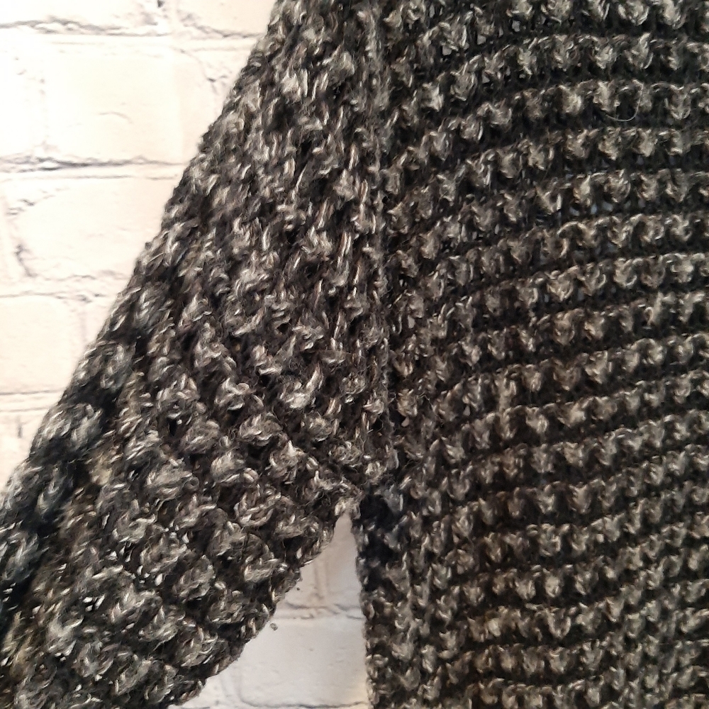 Lucky Brand Open Weave Black and Gray Sweater SM - Picture 9 of 12